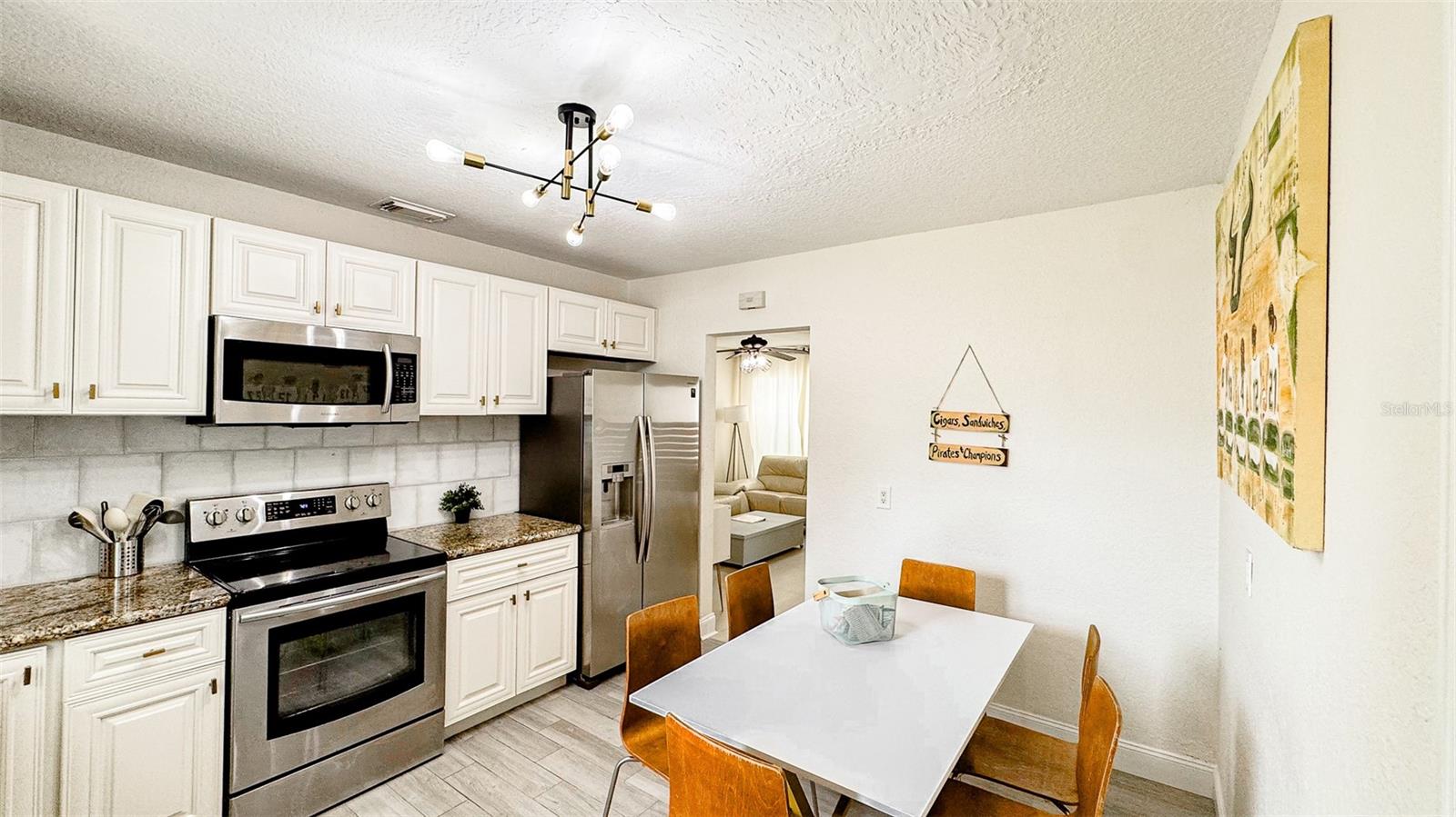 ORANGE HEIGHTS - Residential