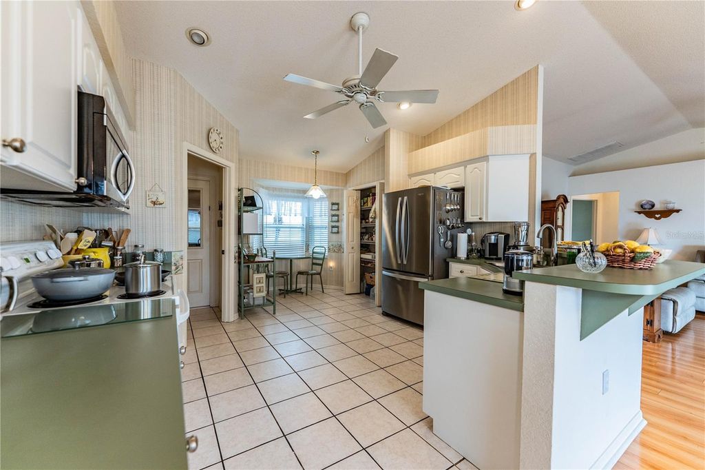 Photo of 4127 Chelsea Lane, Lakeland, FL 33809 (MLS # L4959537)