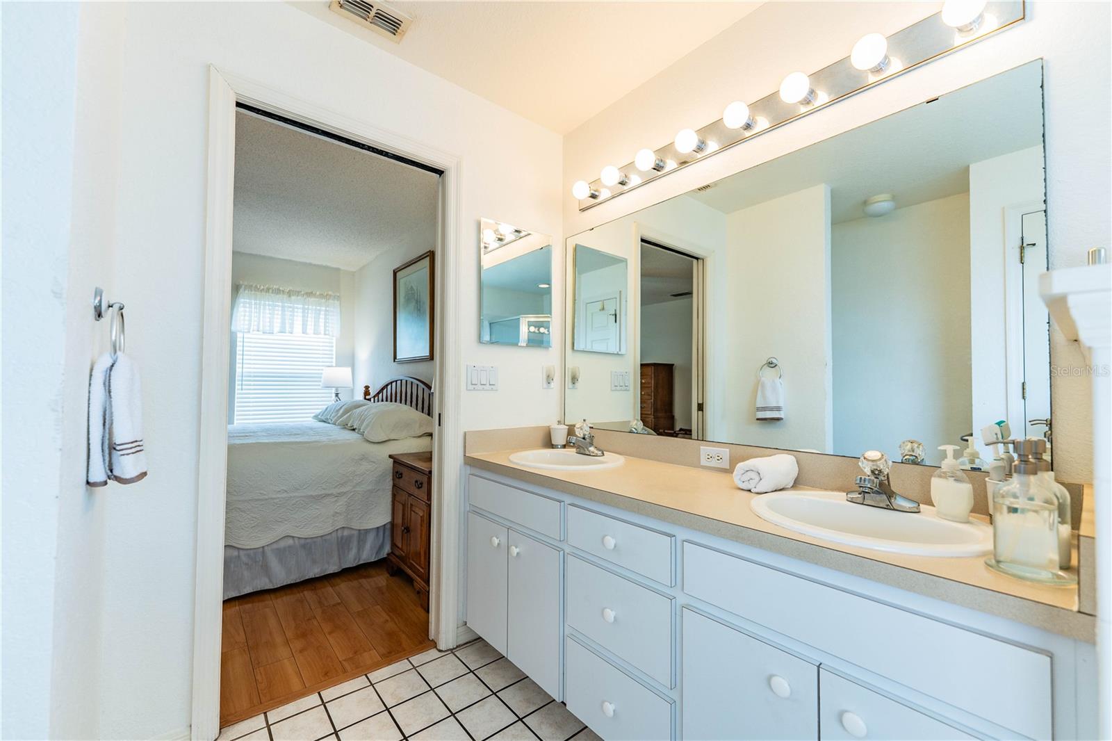 WEDGEWOOD GOLF & COUNTRY CLUB PH 01 - Residential