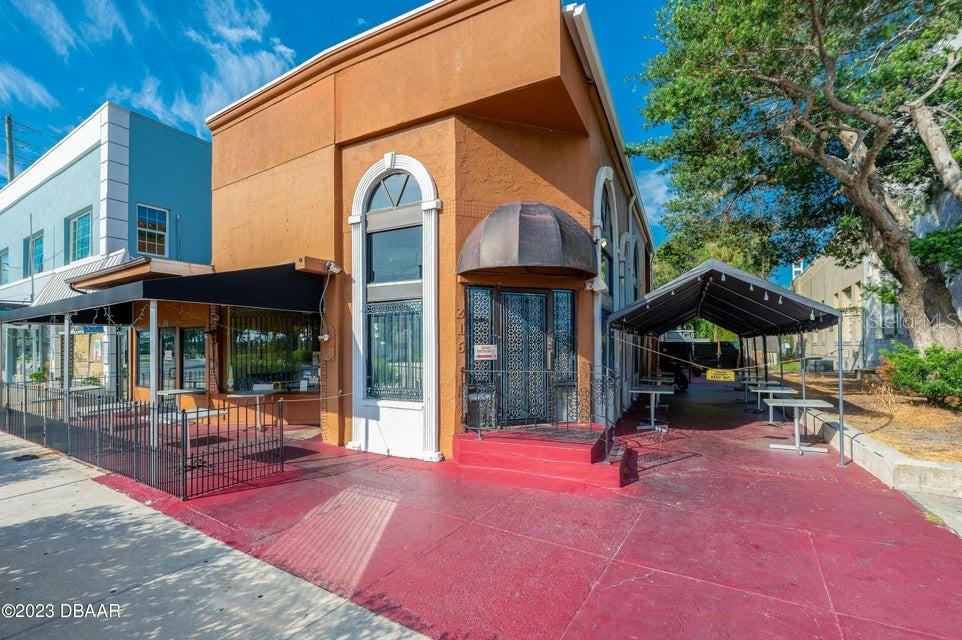 214 N BEACH STREET