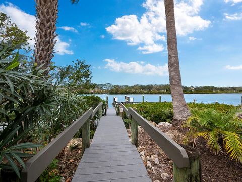 A home in LONGBOAT KEY