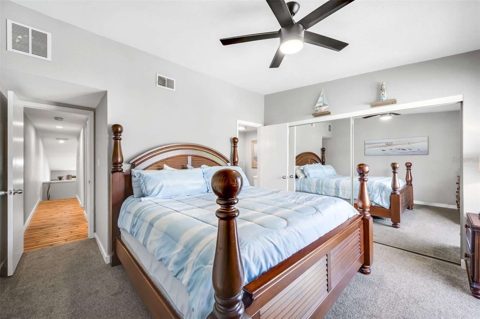 LAKE FOREST CONDO - Residential Lease