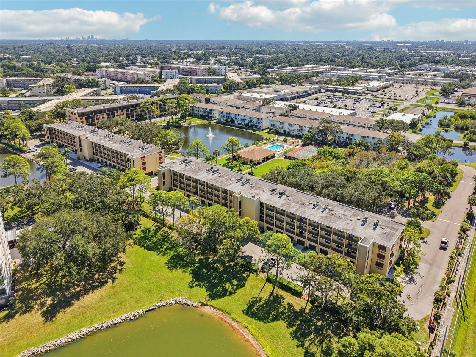 6000 PARK PLACE CONDO - Residential