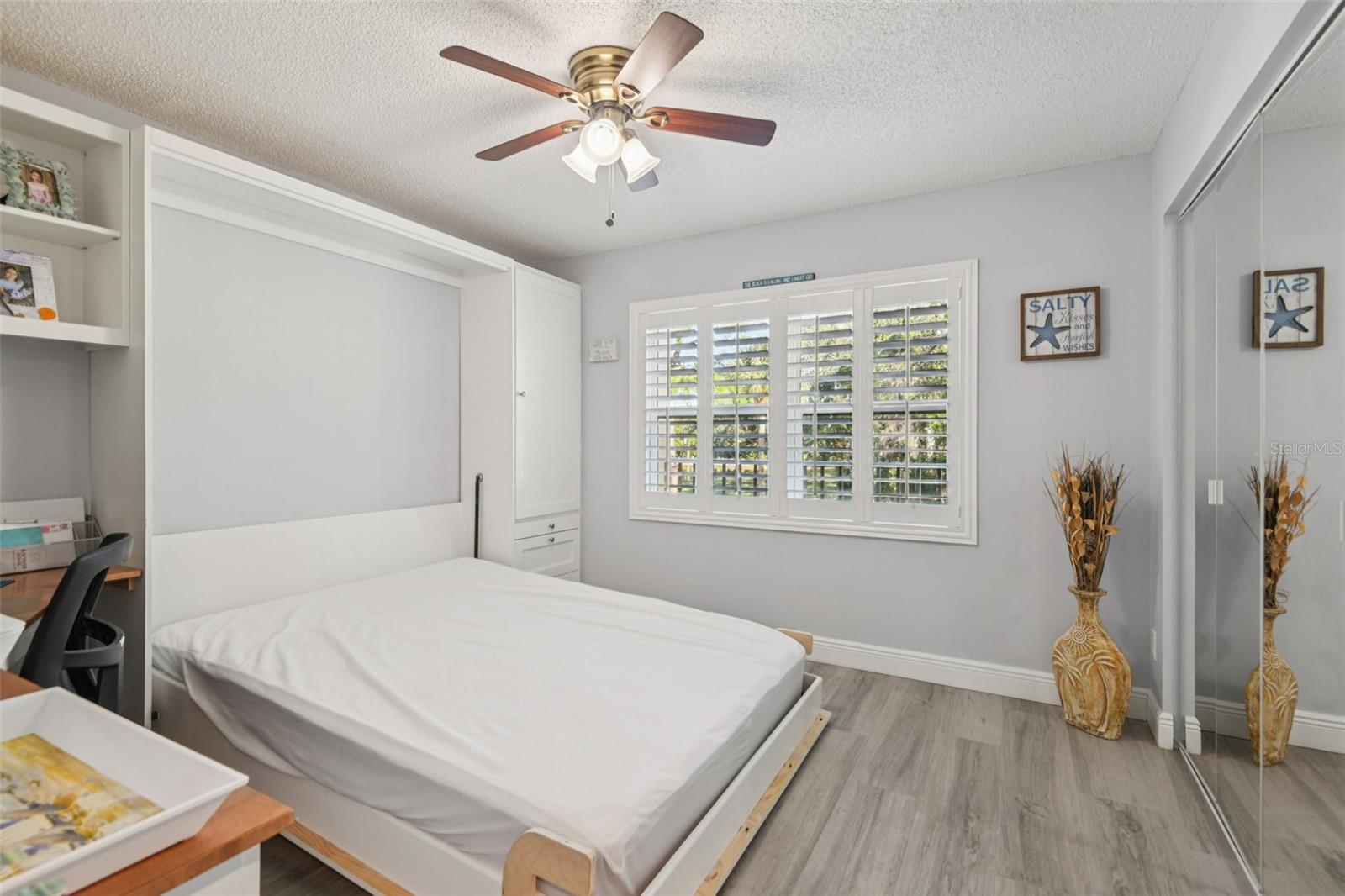6000 PARK PLACE CONDO - Residential