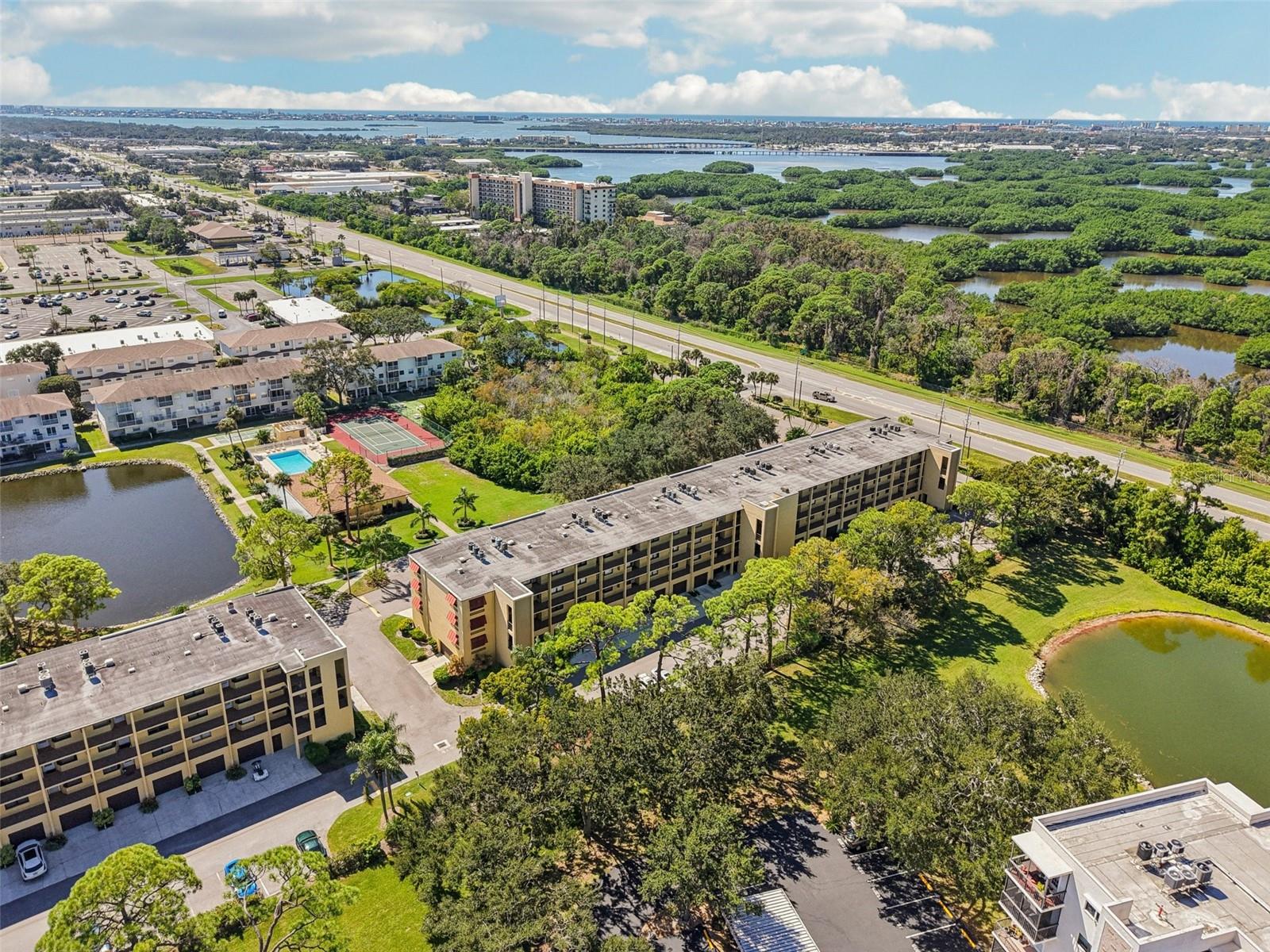 6000 PARK PLACE CONDO - Residential