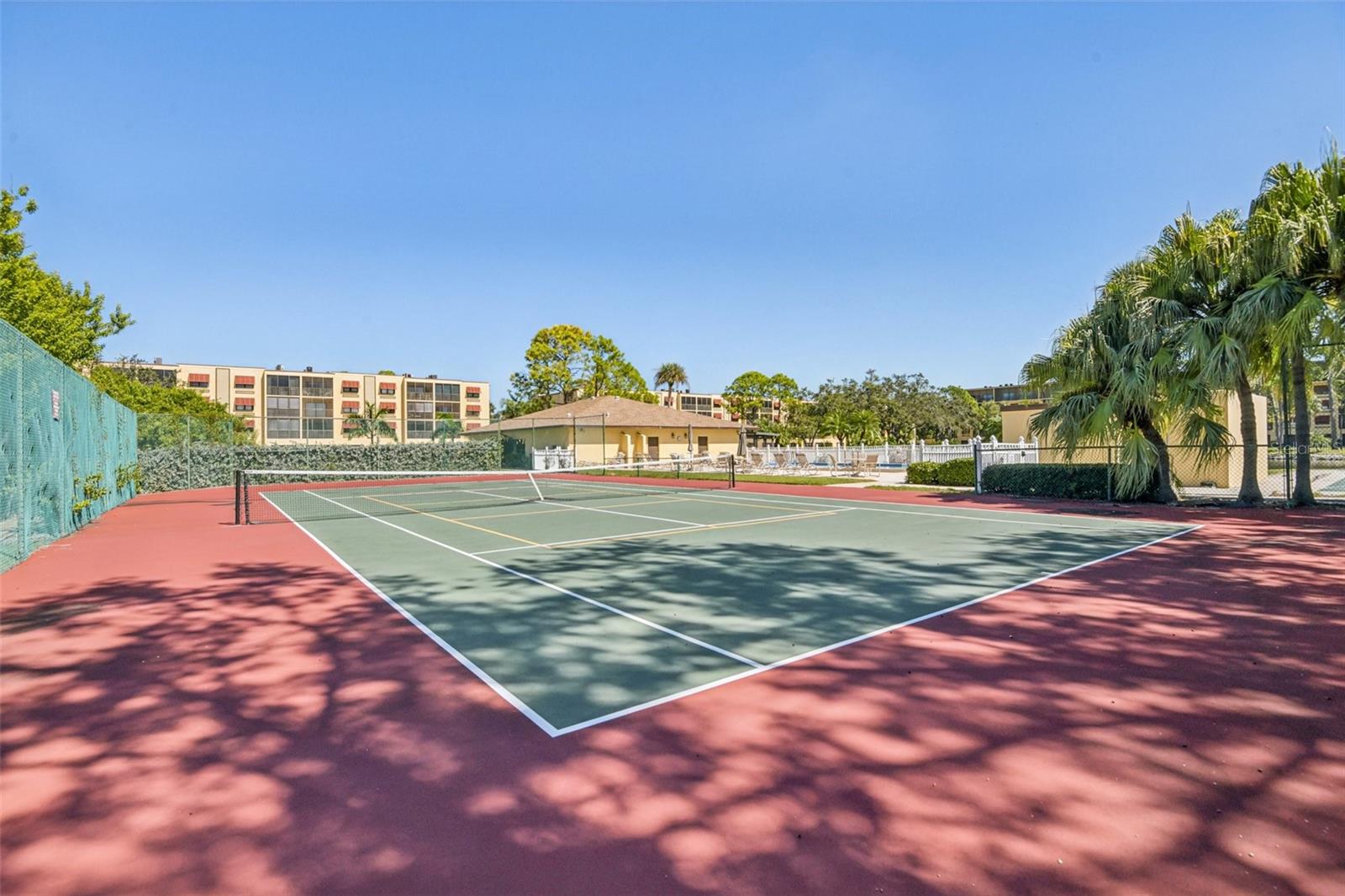 6000 PARK PLACE CONDO - Residential