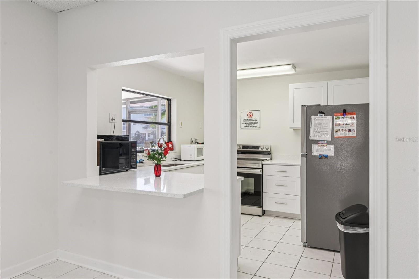 6000 PARK PLACE CONDO - Residential
