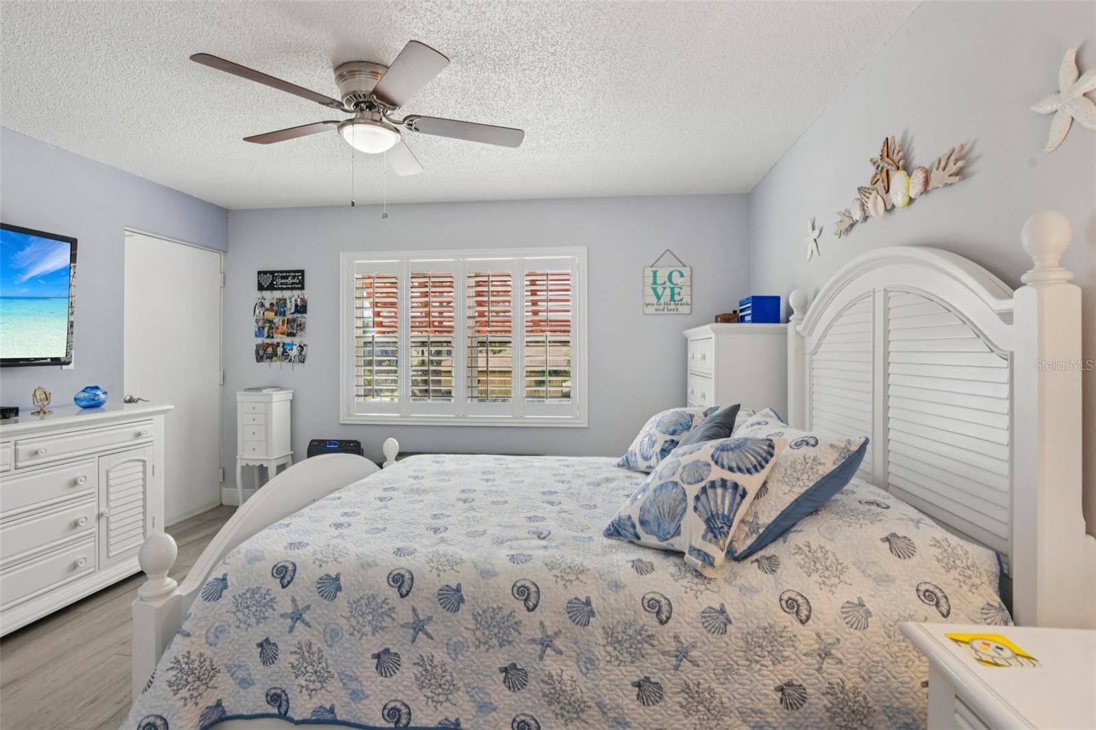 6000 PARK PLACE CONDO - Residential