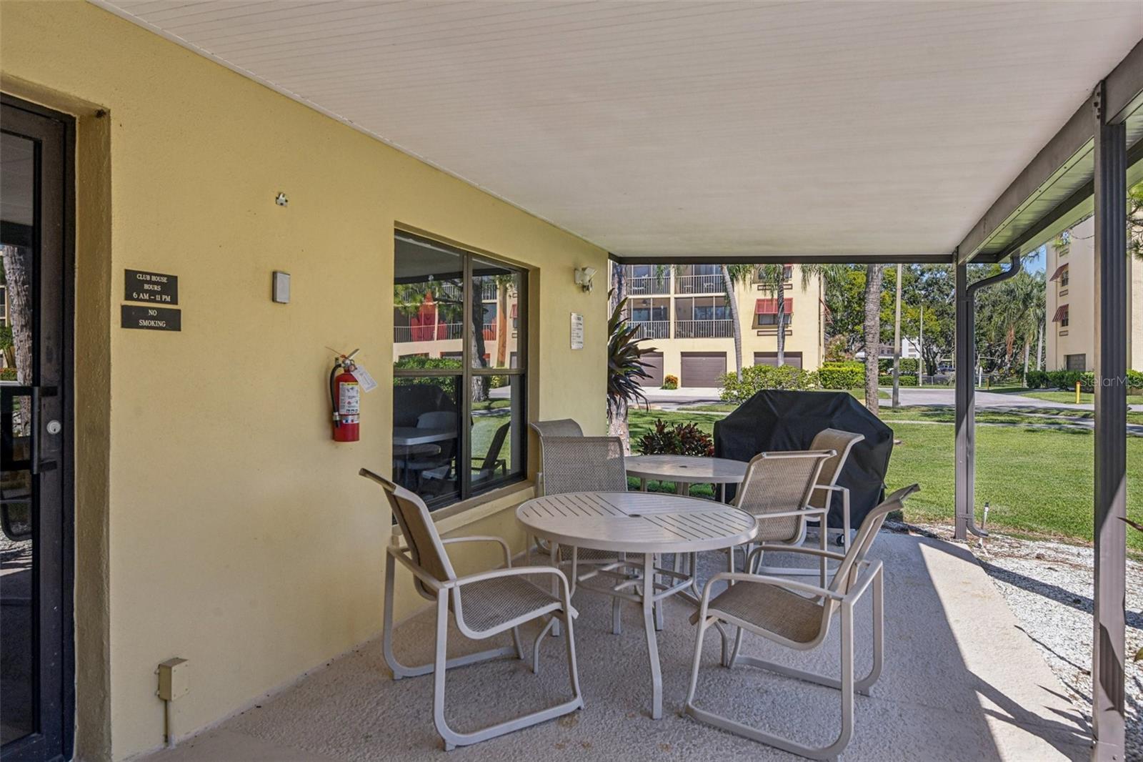 6000 PARK PLACE CONDO - Residential