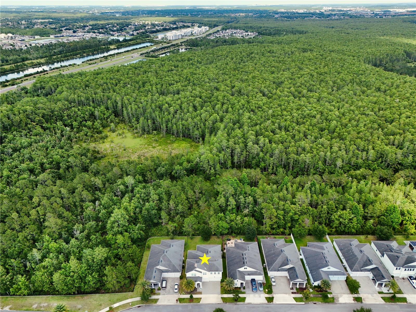 STOREY LAKE - Residential