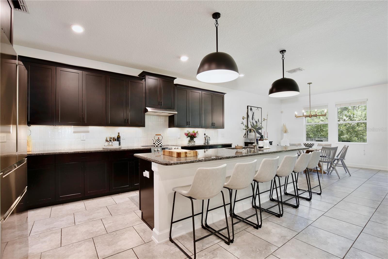 STOREY LAKE - Residential