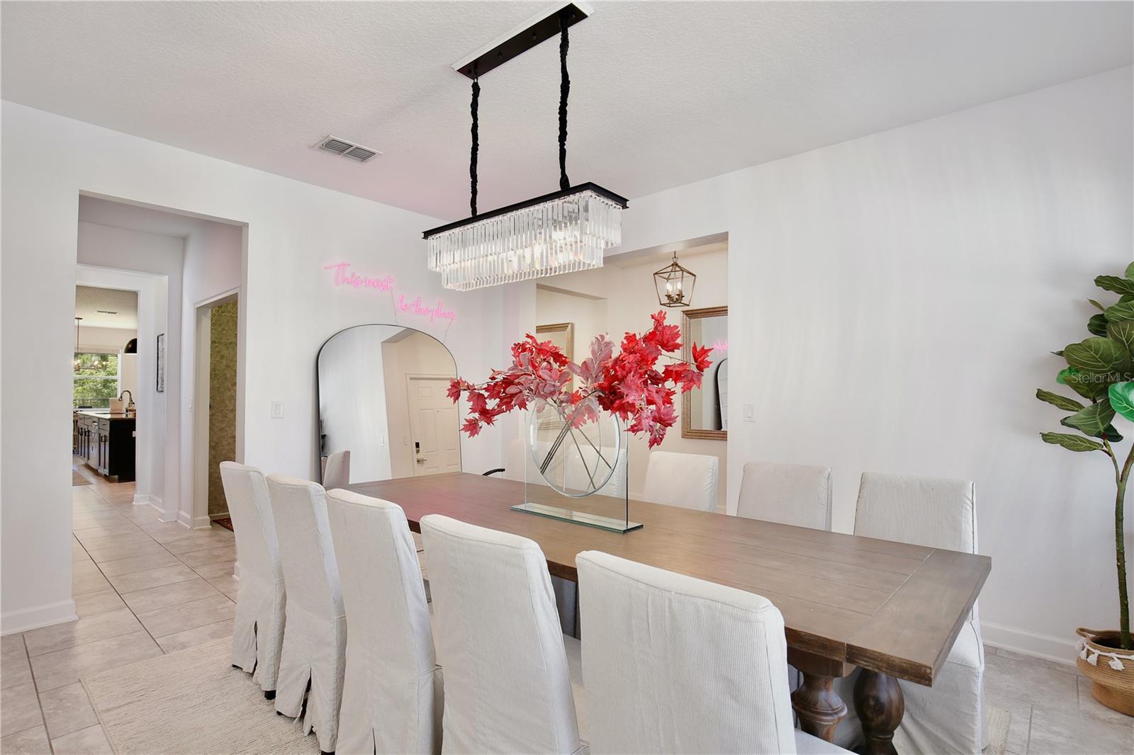 STOREY LAKE - Residential