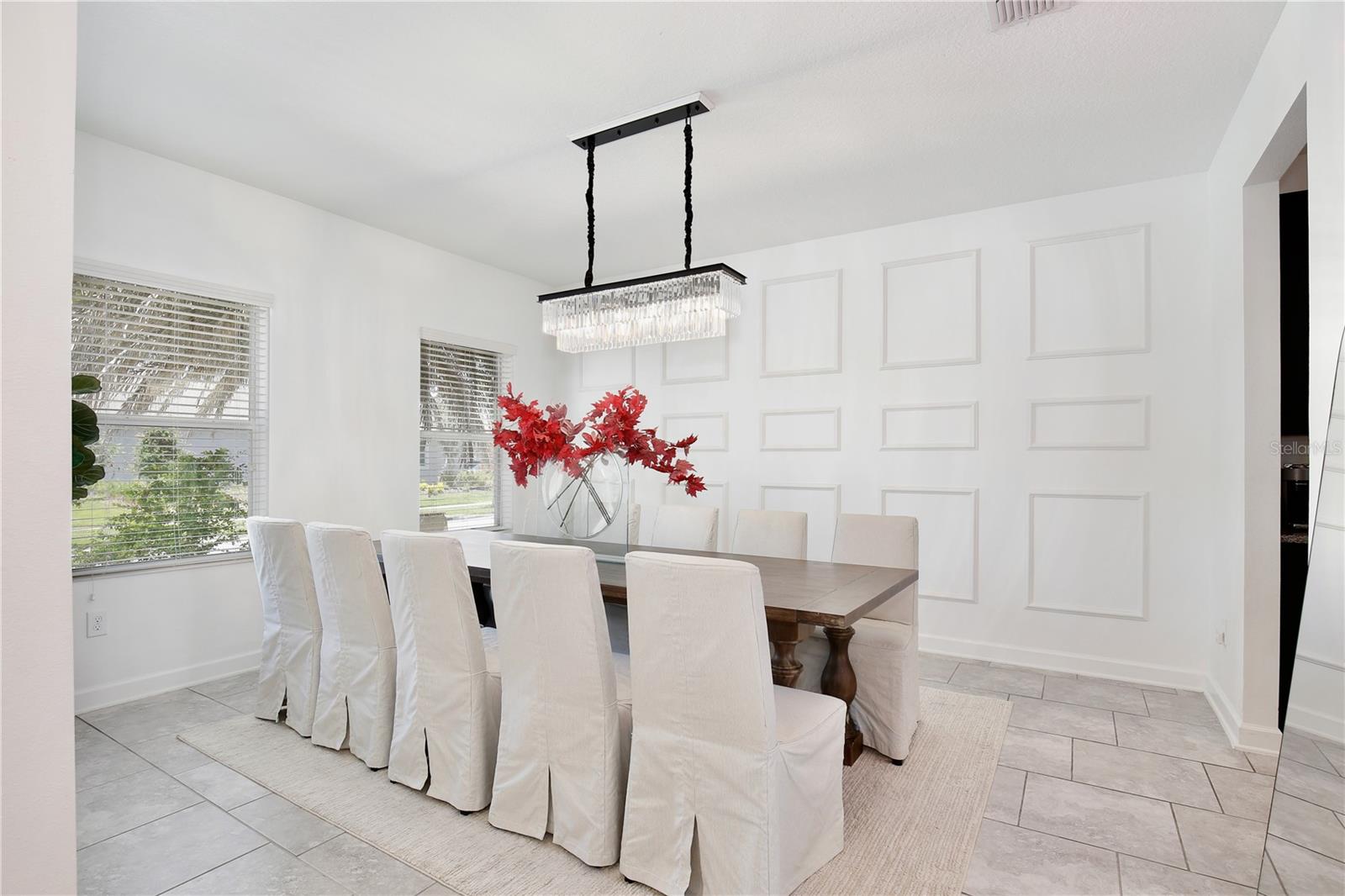 STOREY LAKE - Residential