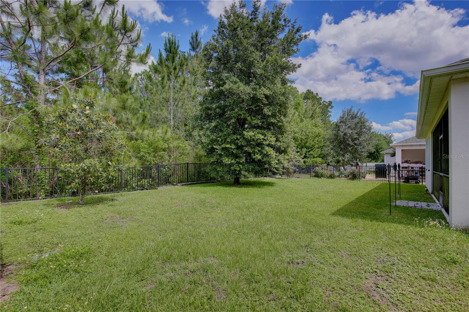 STOREY LAKE - Residential