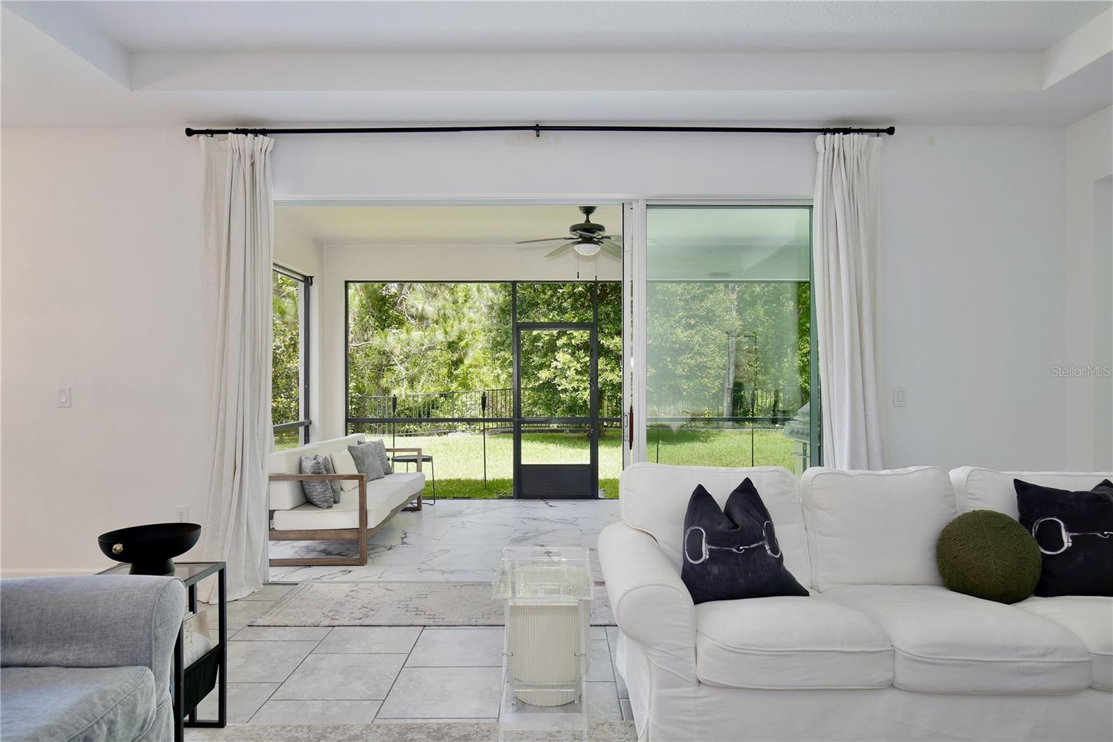 STOREY LAKE - Residential