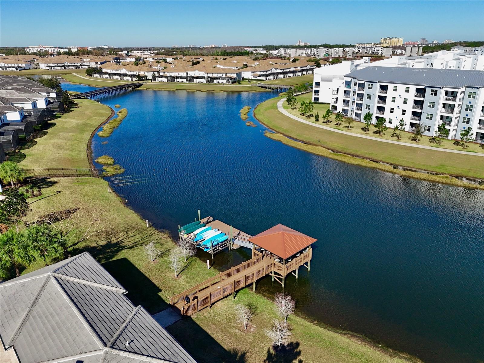 STOREY LAKE - Residential