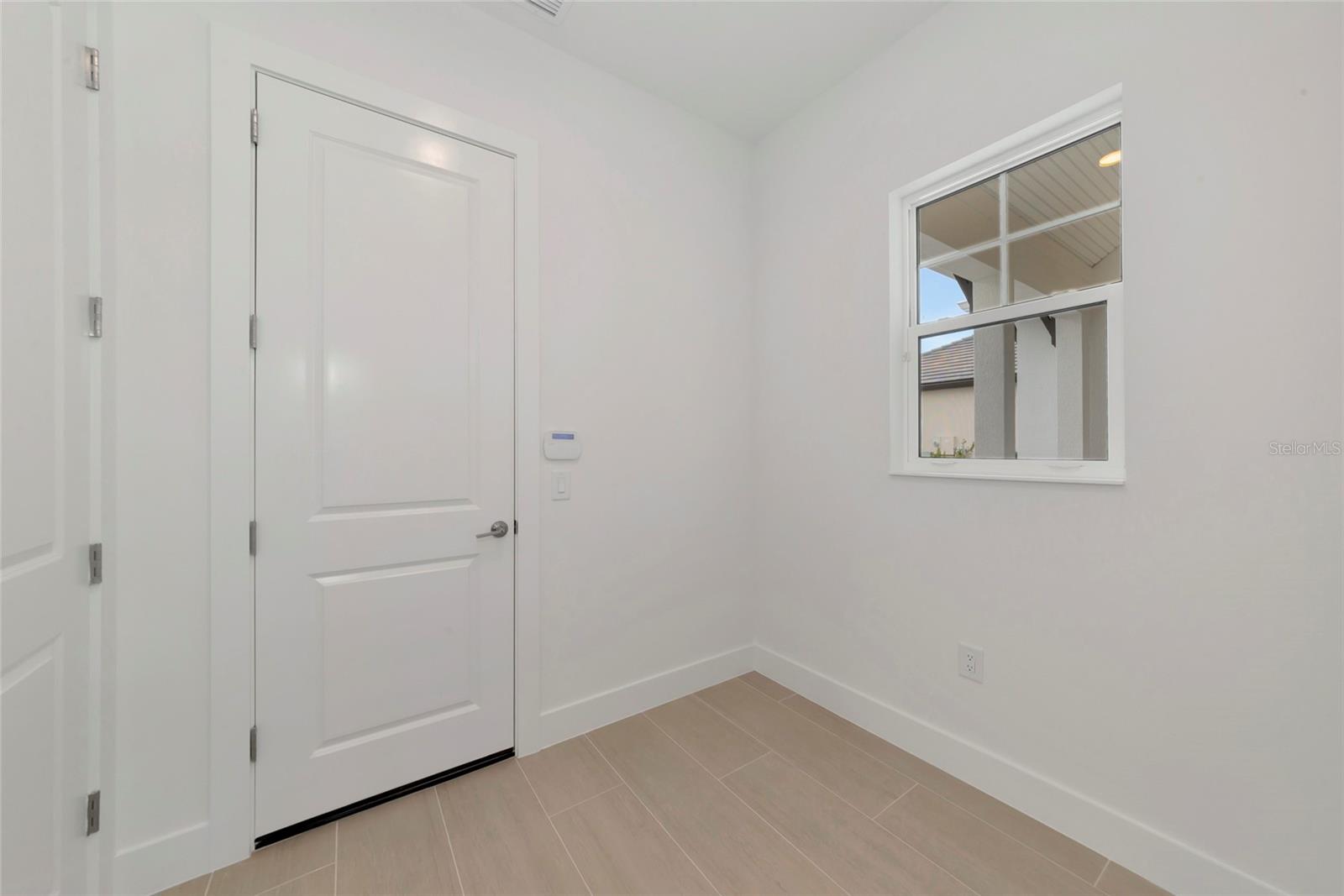 SHELLSTONE AT WATERSIDE PHASE - Residential