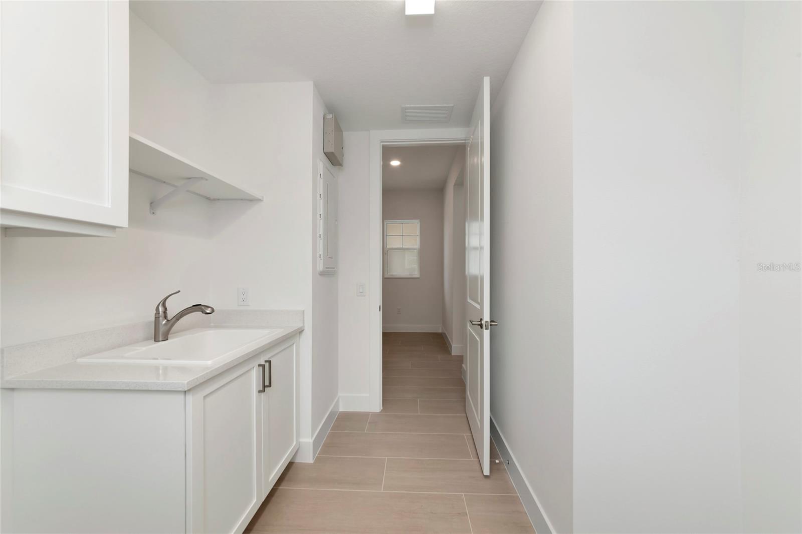 SHELLSTONE AT WATERSIDE PHASE - Residential