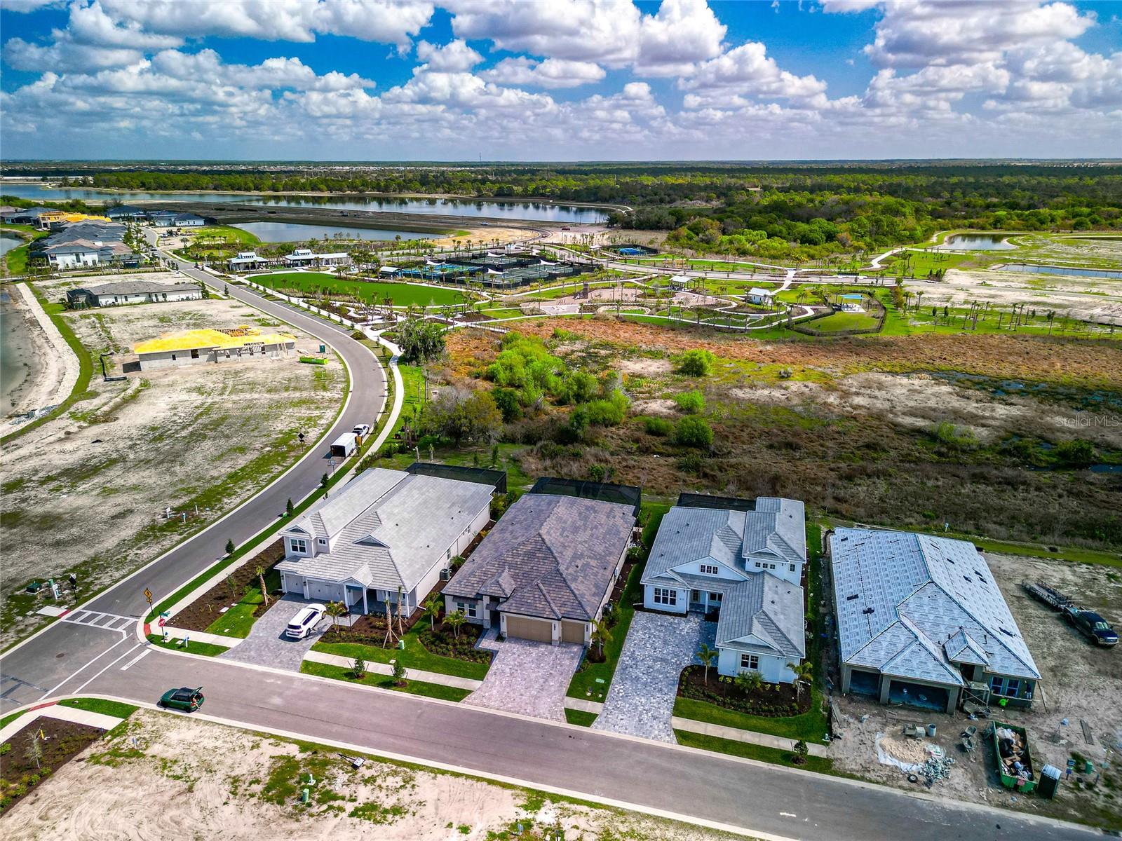 SHELLSTONE AT WATERSIDE PHASE - Residential