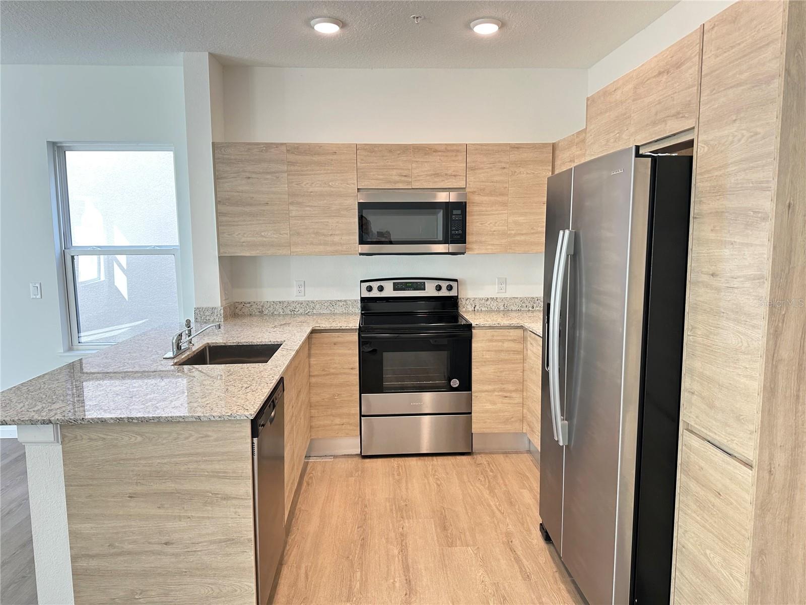 1205 SOUTHSTATION PLACE 208
