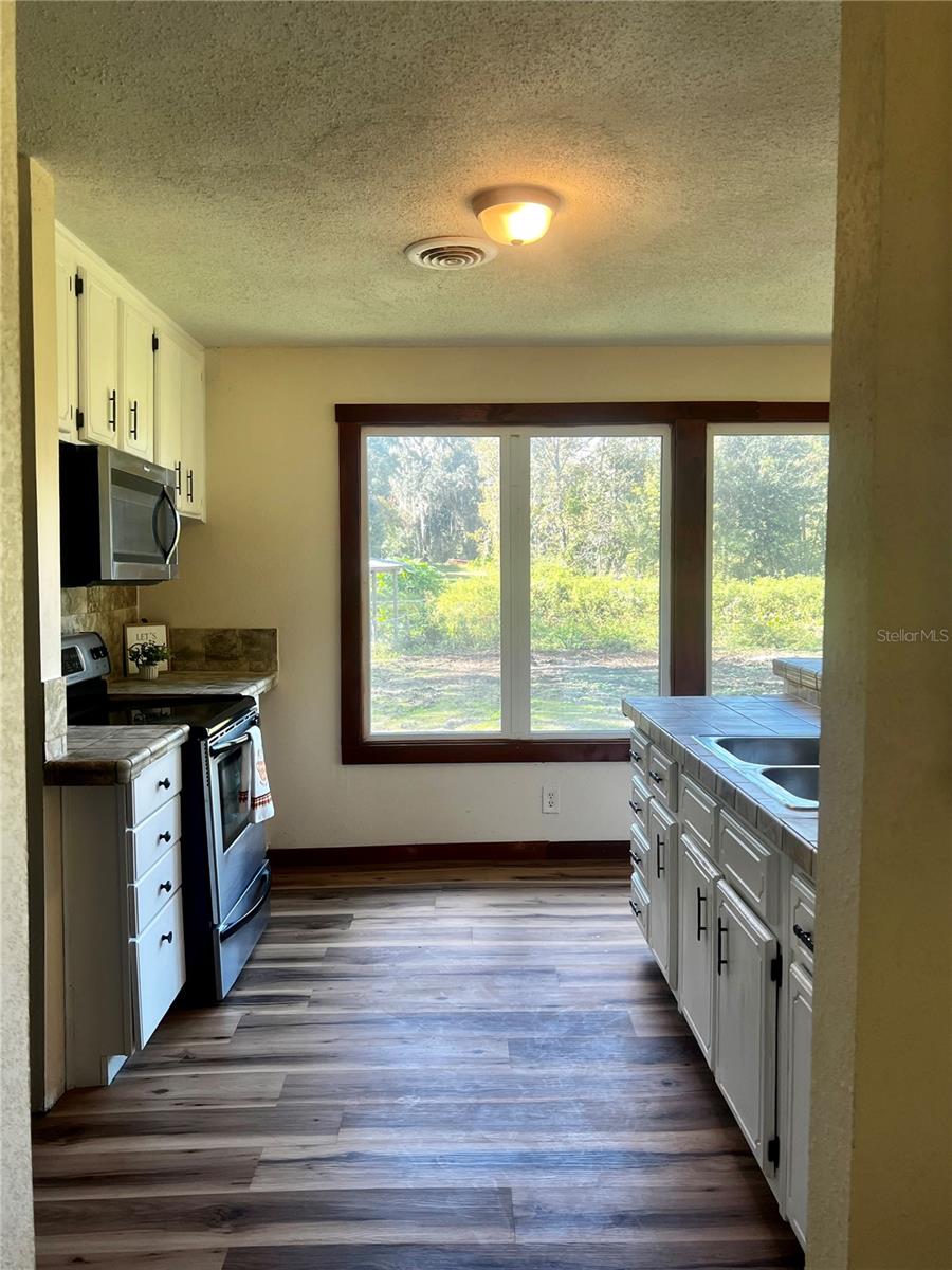 HUGH THOMPSON - Residential