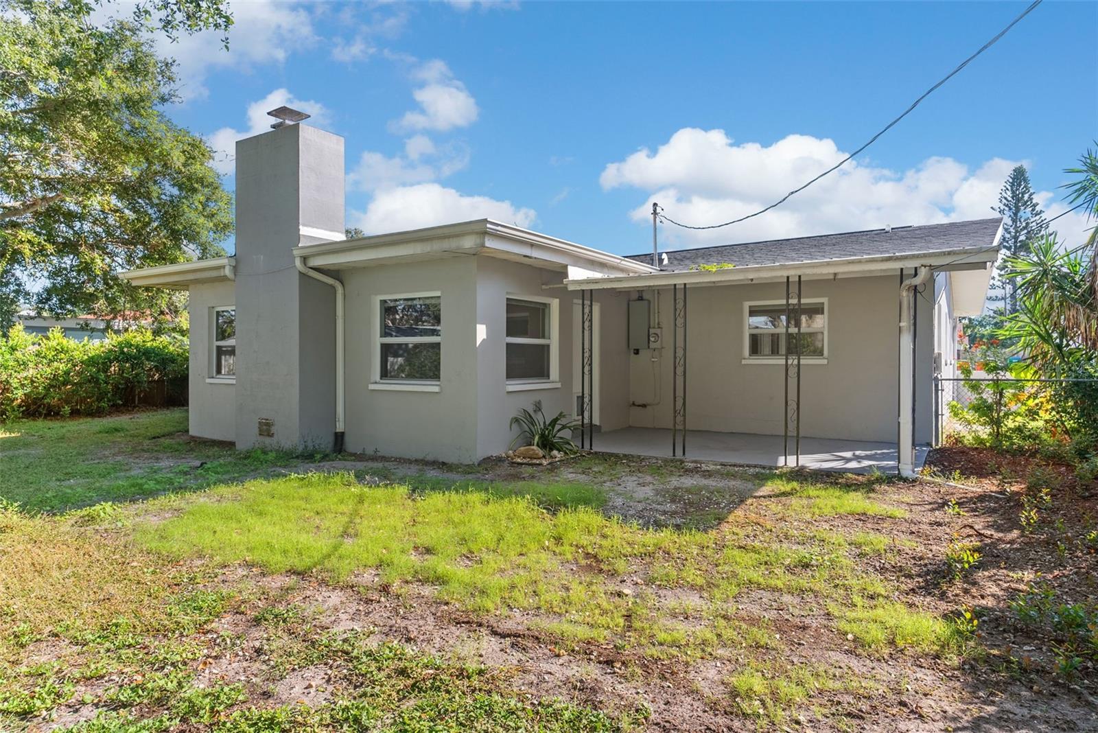 OAKHURST GROVES 1ST ADD - Residential