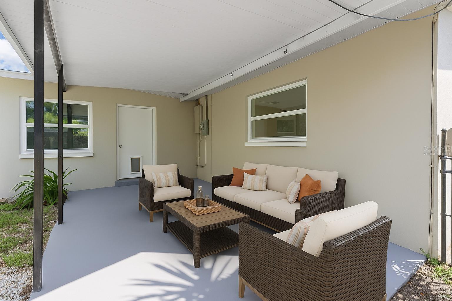 OAKHURST GROVES 1ST ADD - Residential