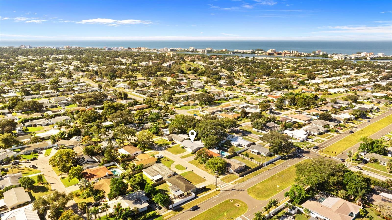 OAKHURST GROVES 1ST ADD - Residential