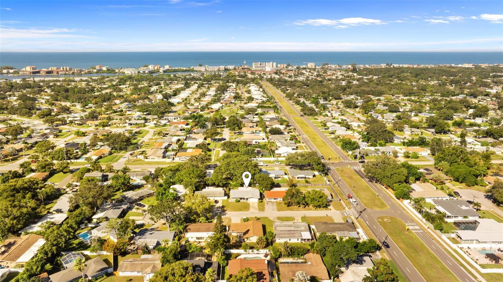 OAKHURST GROVES 1ST ADD - Residential