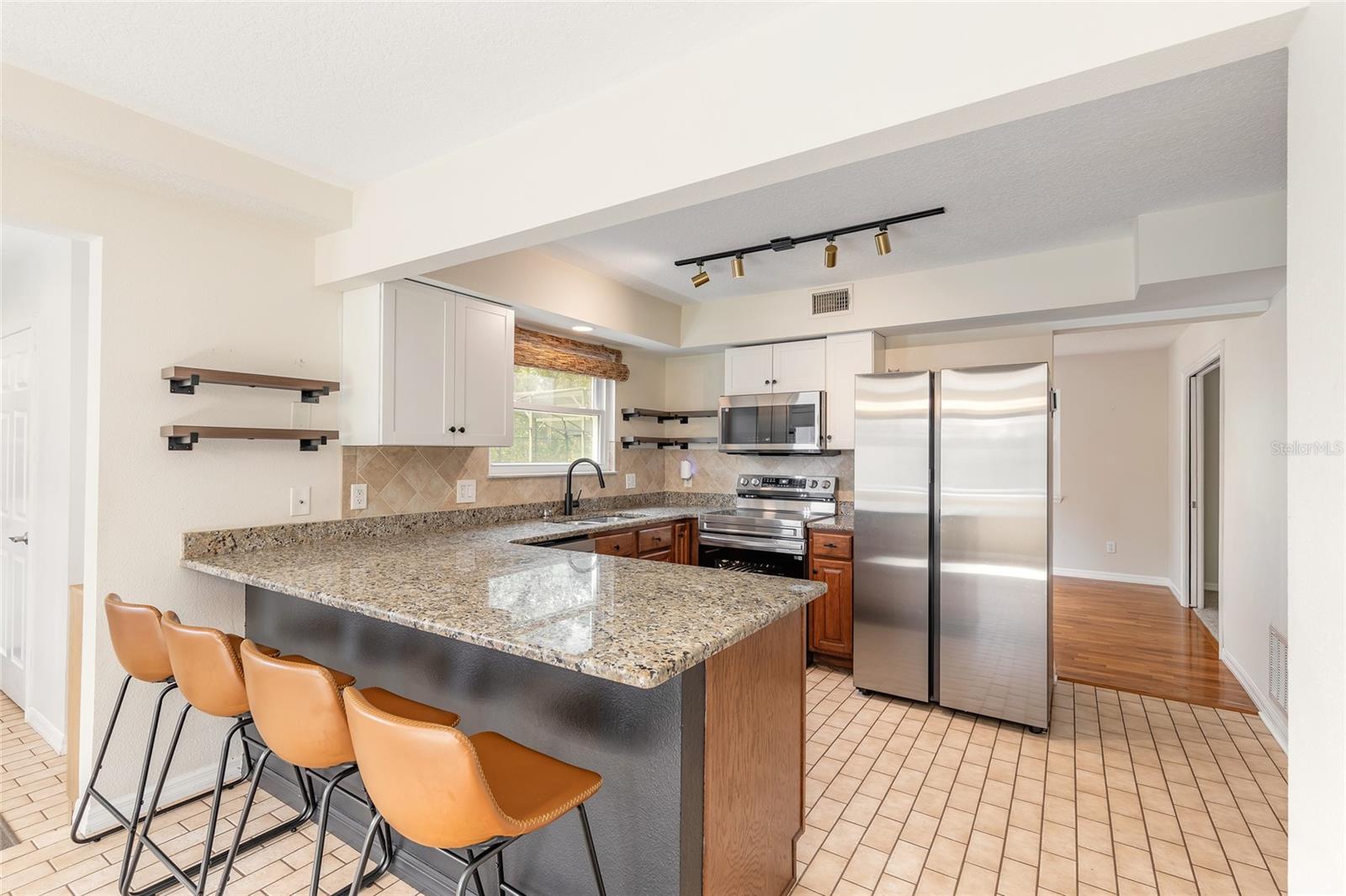 NORRIS DUPONT & GAUDRY GRANT - Residential