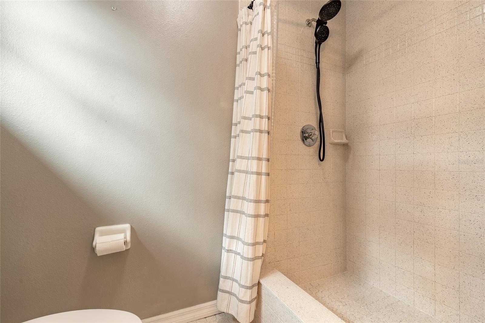 NORRIS DUPONT & GAUDRY GRANT - Residential