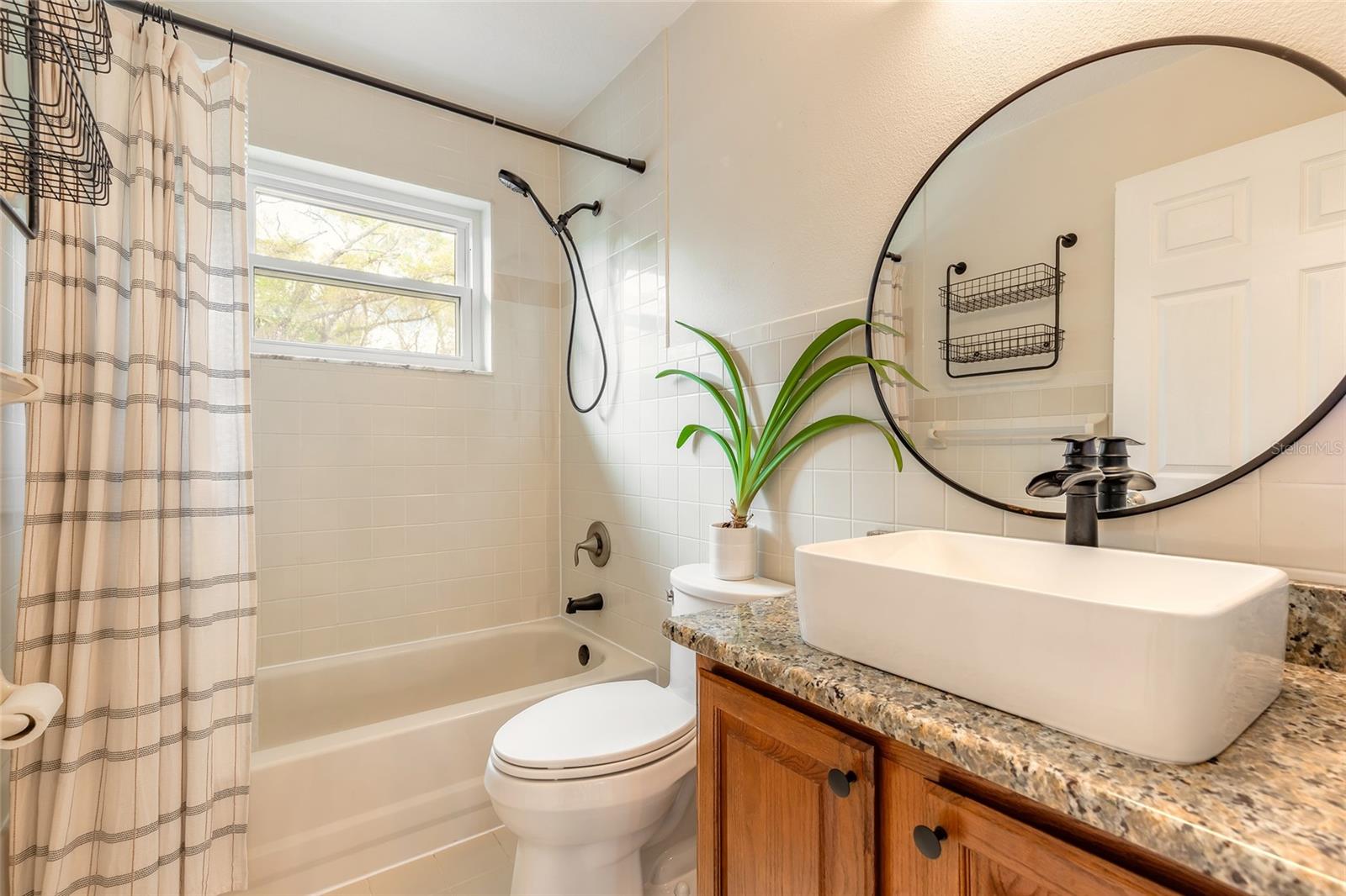 NORRIS DUPONT & GAUDRY GRANT - Residential