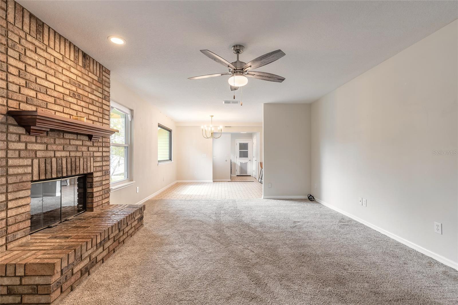 NORRIS DUPONT & GAUDRY GRANT - Residential