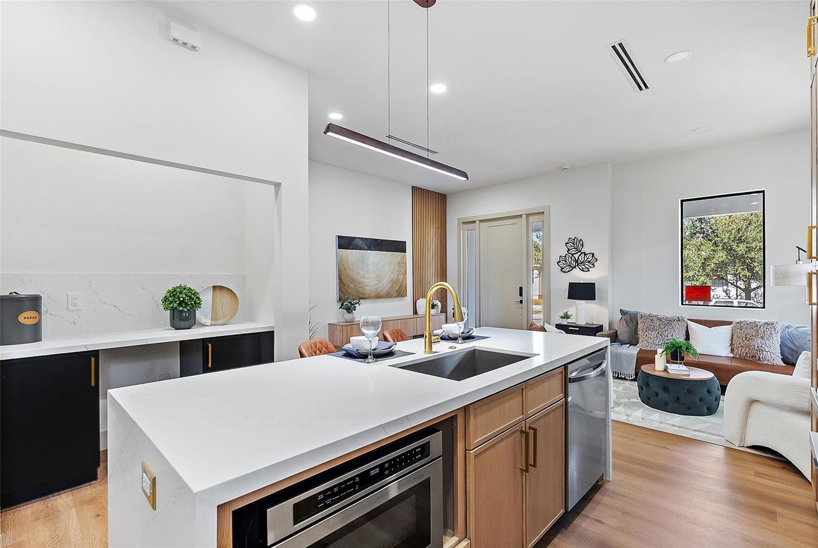 MIDWAY - Residential