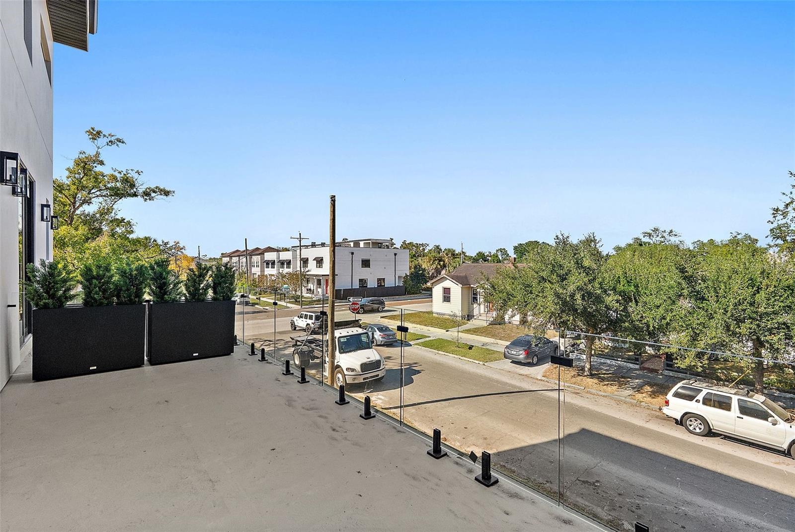 MIDWAY - Residential