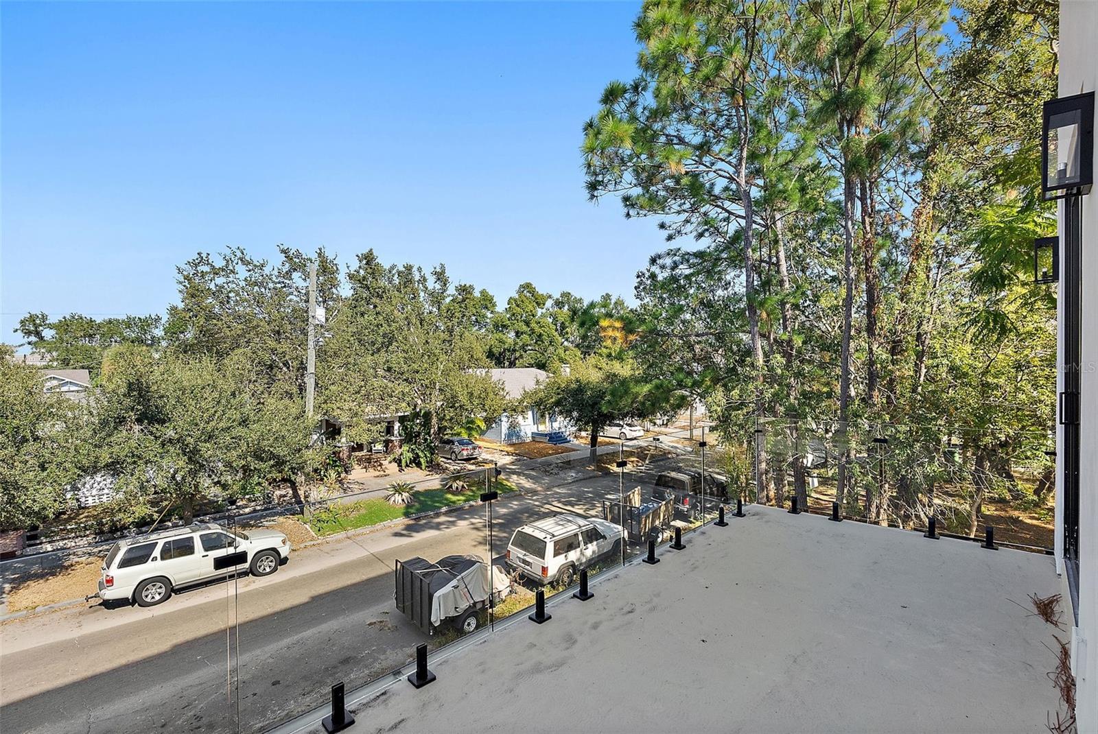 MIDWAY - Residential