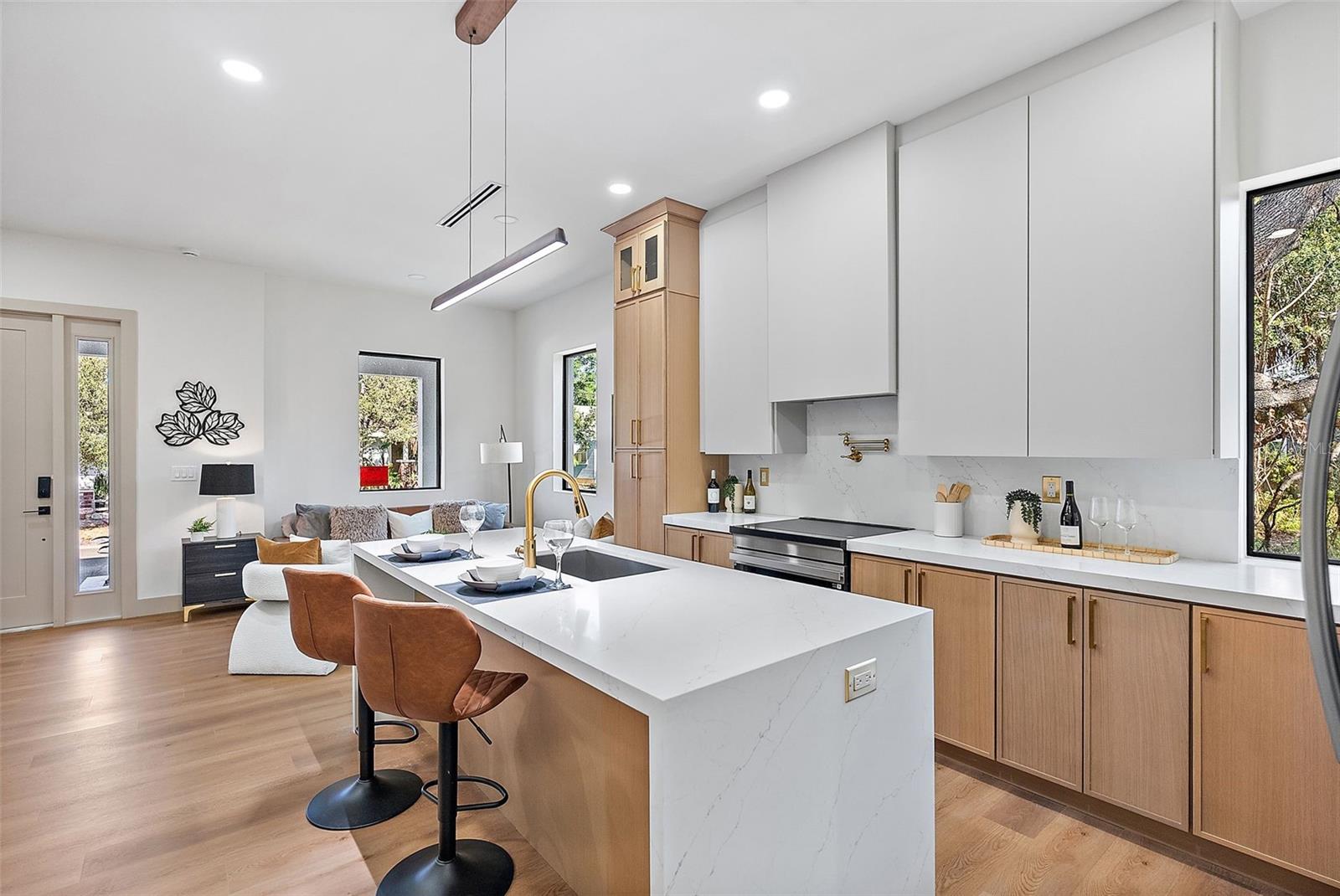 MIDWAY - Residential