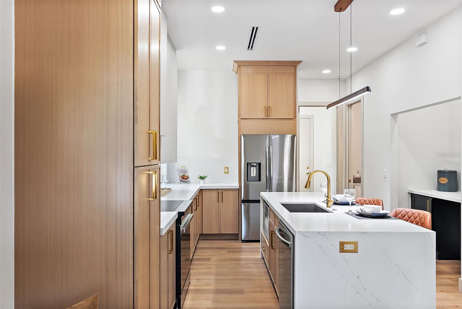 MIDWAY - Residential