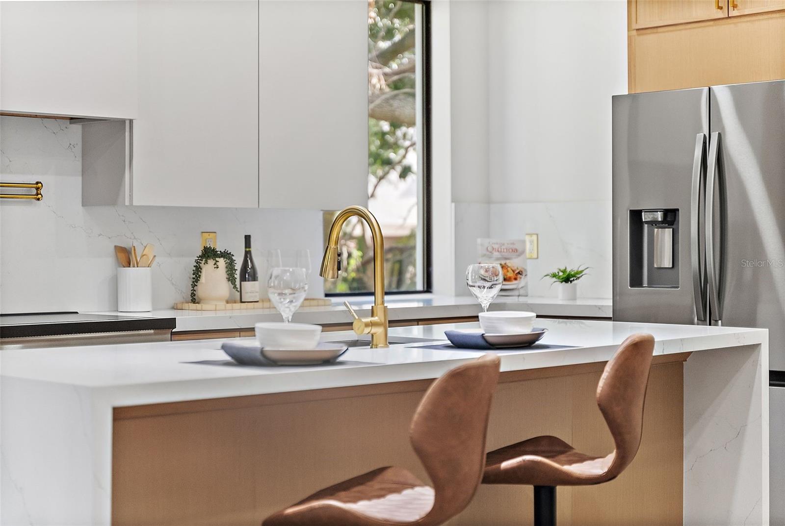 MIDWAY - Residential