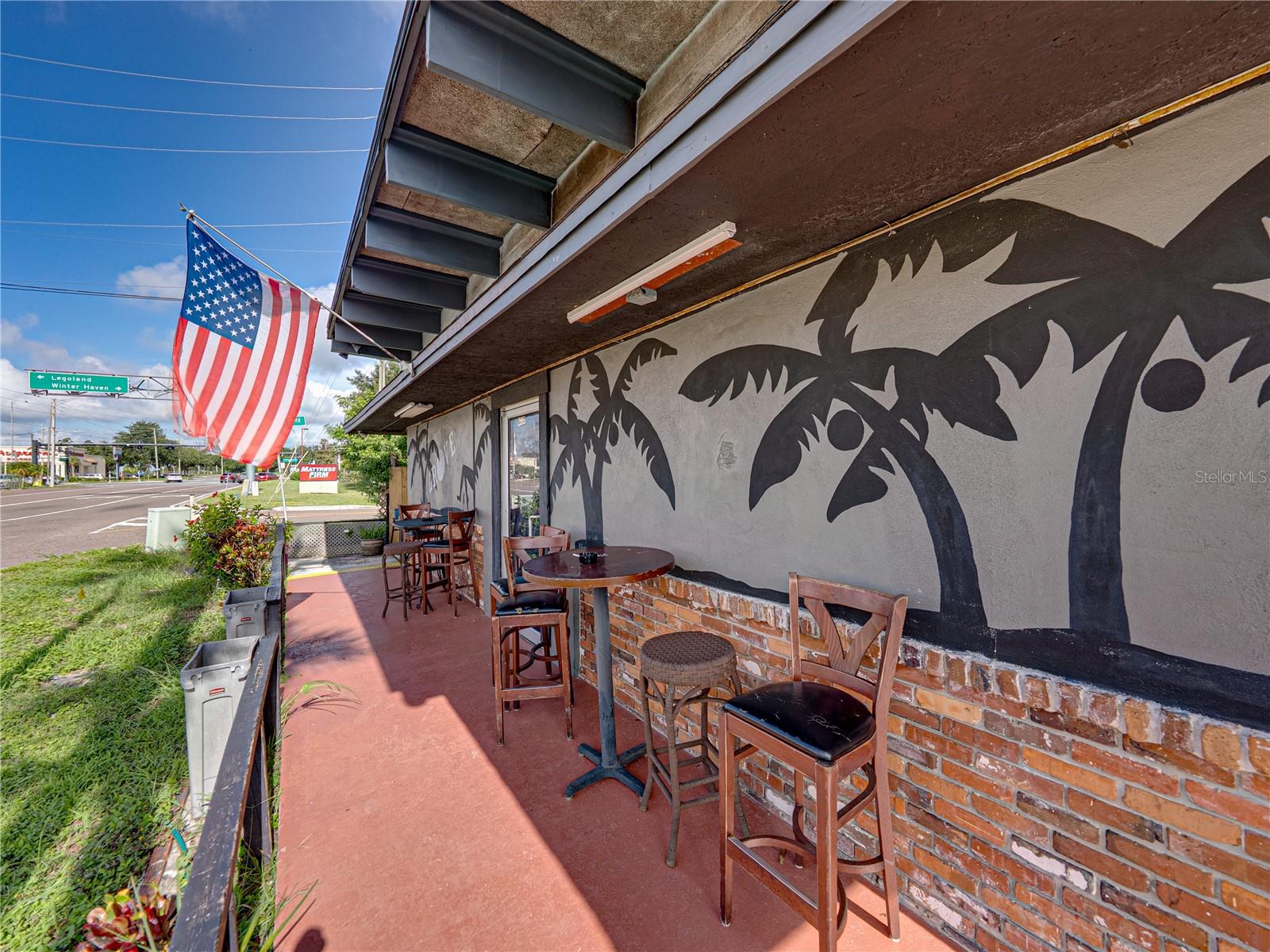 ELOISE WOODS WEST LAKE FLORENCE UNIT - Commercial Sale