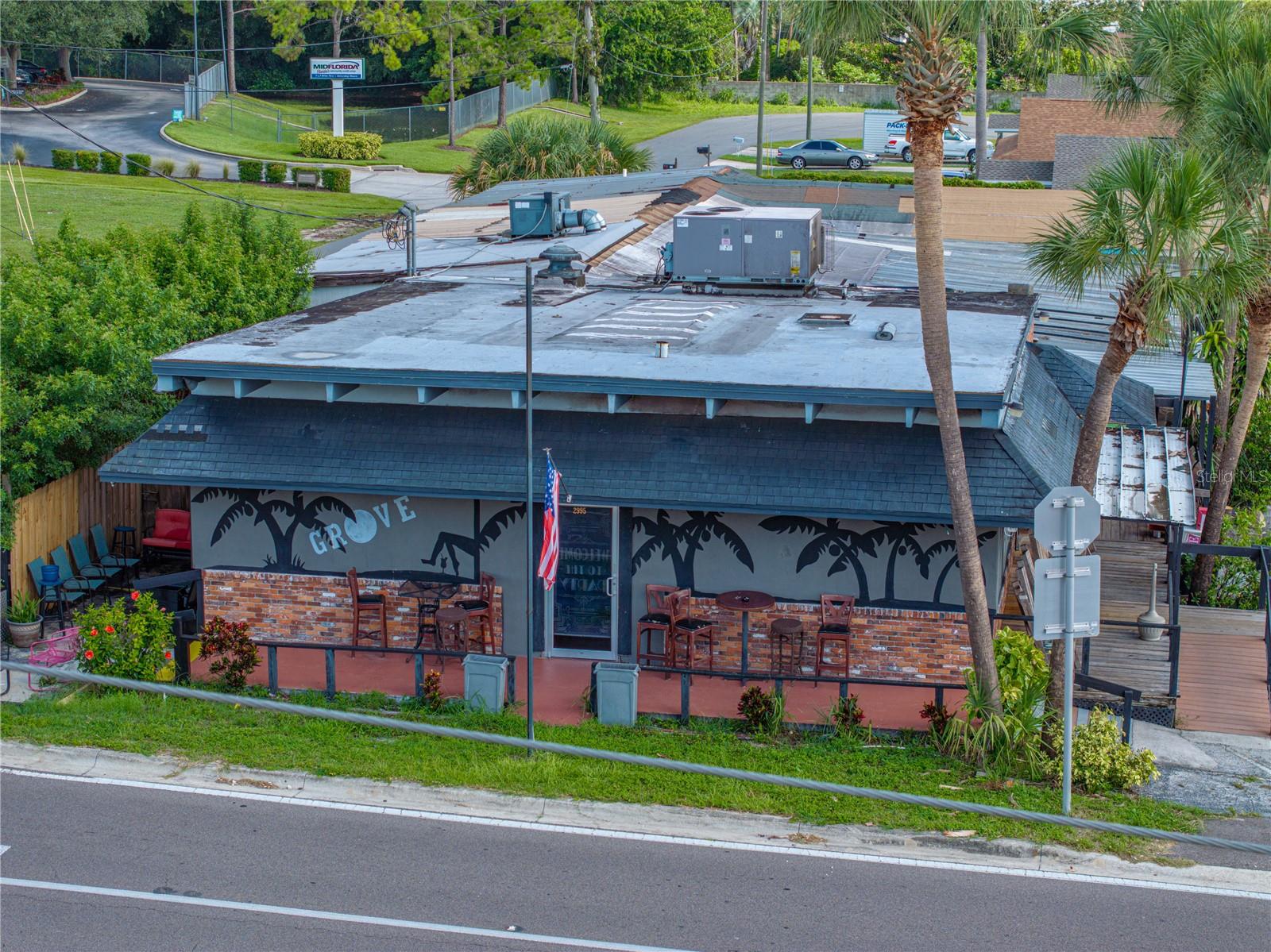 ELOISE WOODS WEST LAKE FLORENCE UNIT - Commercial Sale