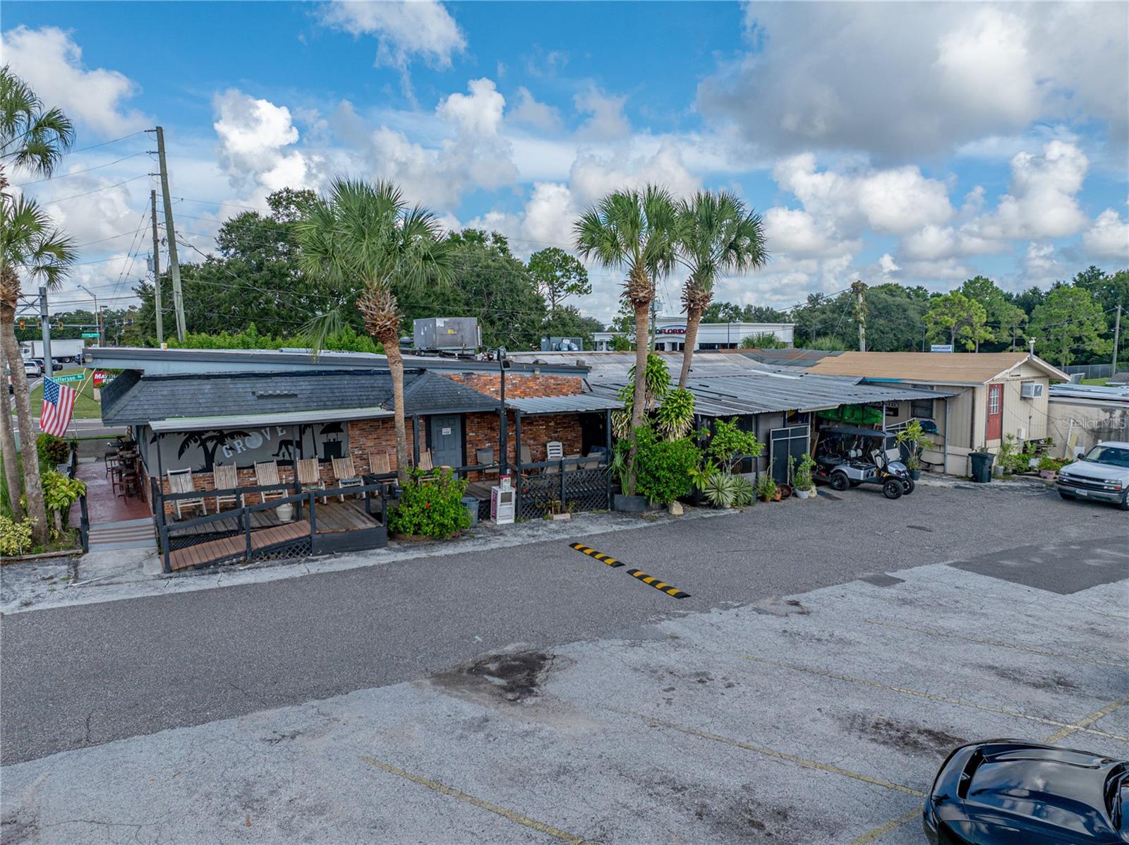 ELOISE WOODS WEST LAKE FLORENCE UNIT - Commercial Sale