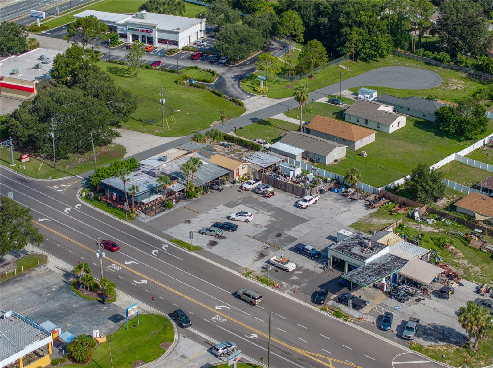 ELOISE WOODS WEST LAKE FLORENCE UNIT - Commercial Sale