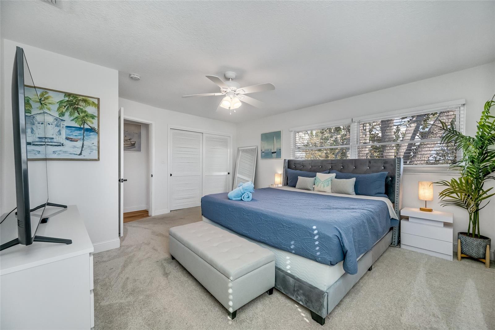 4622 BAY CREST DRIVE