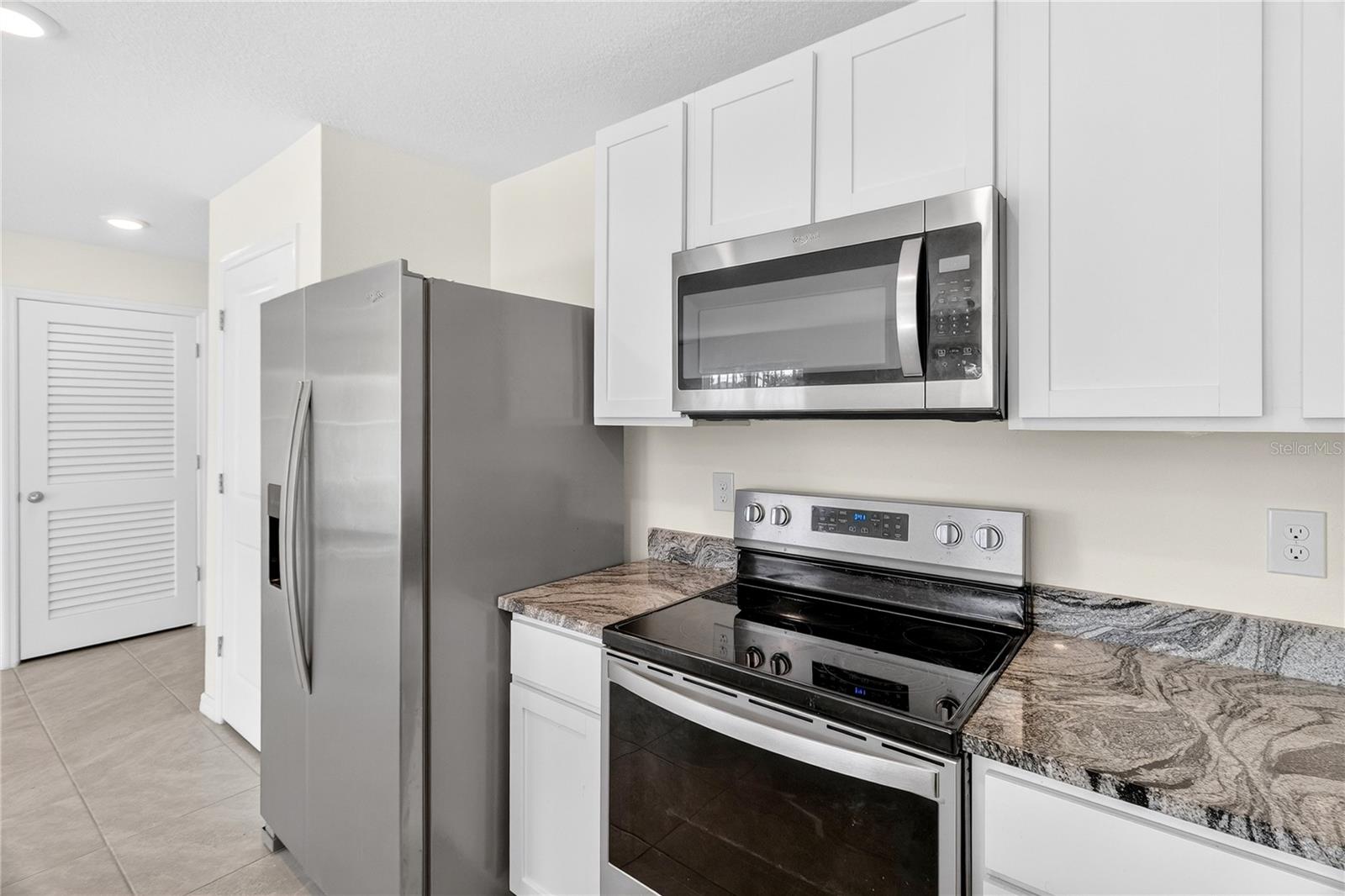 BRIARWOOD PH 1 PB 37 PG 33 - Residential