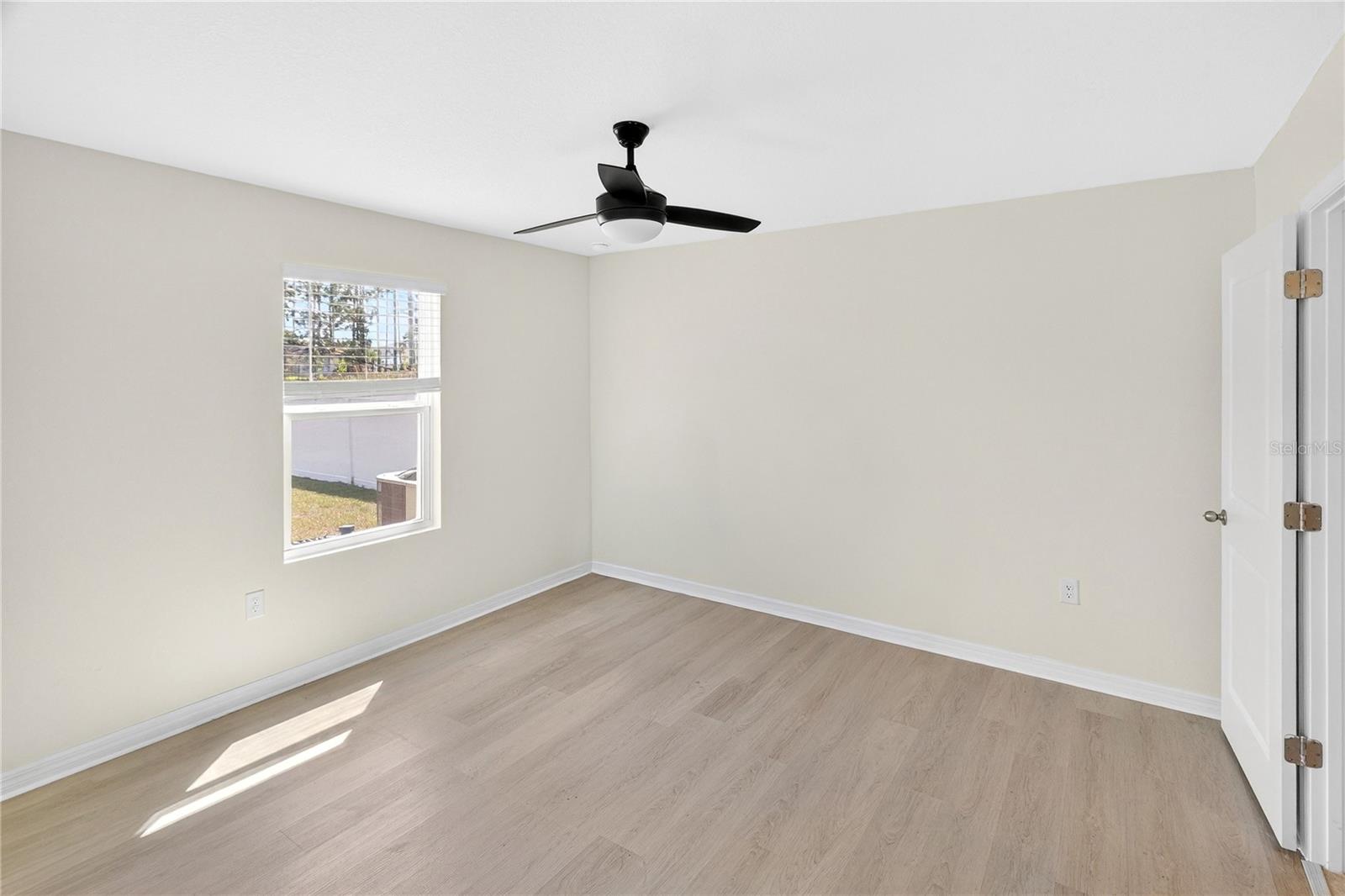 BRIARWOOD PH 1 PB 37 PG 33 - Residential