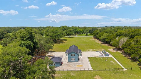 Tiny photo for 904 NW 111th Lane, Oxford, FL 34484 (MLS # G5113290)