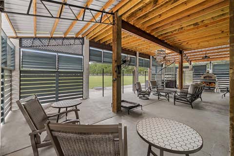 Tiny photo for 904 NW 111th Lane, Oxford, FL 34484 (MLS # G5113290)