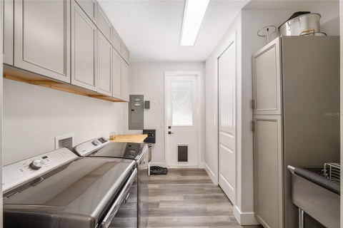 Tiny photo for 904 NW 111th Lane, Oxford, FL 34484 (MLS # G5113290)