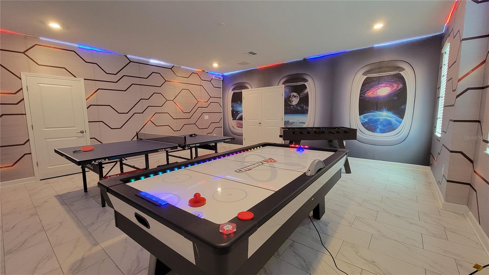 COVE AT STOREY LAKE 4 - Residential